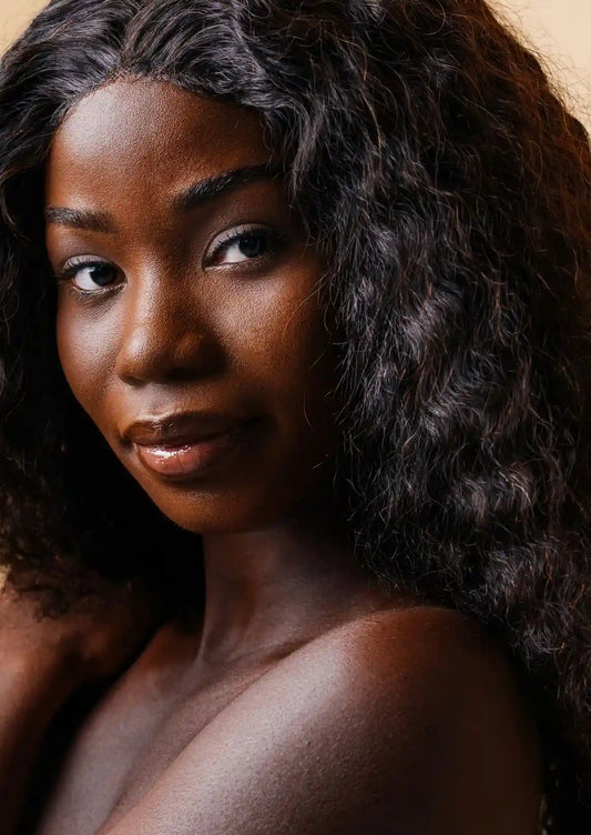 huile-de-jojoba-et-cheveux-crepus